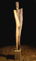 dřevěná socha Dáma 