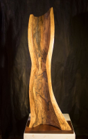 dřevěná socha Gymnastka 